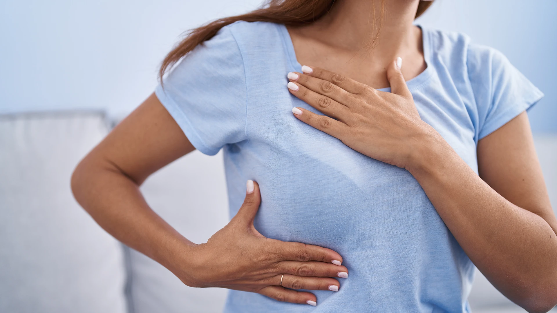 Zatorowość płucna – objawy bólu w klatce piersiowej związane z zakrzepicą żylną. Diagnostyka i leczenie zatorowości płucnej w Klinice Flebologii.