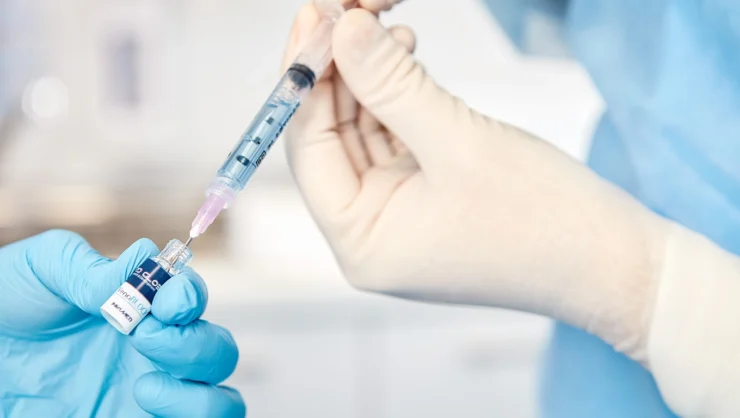 Klejenie żylaków. Klej. Klinika Flebologii.