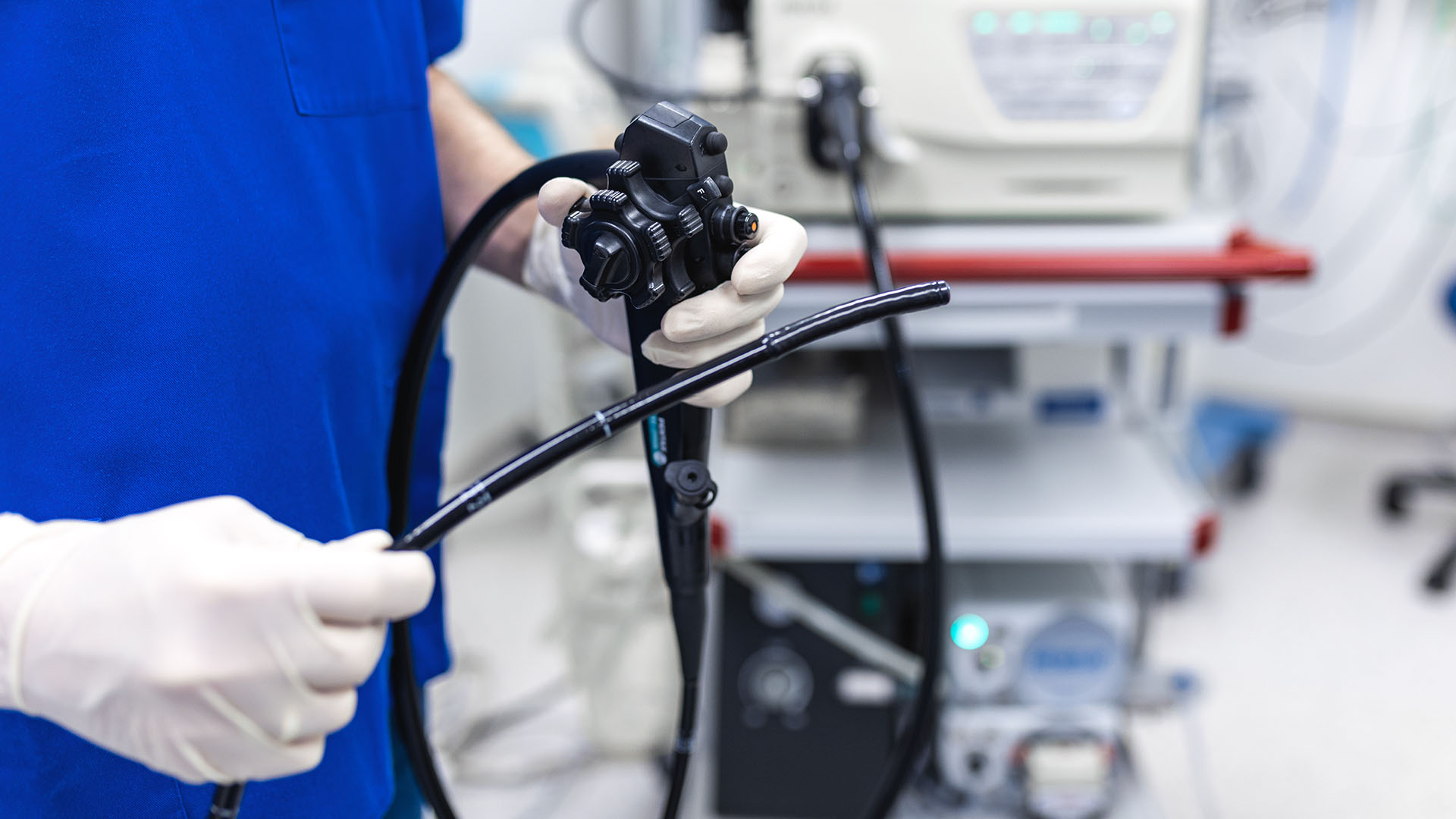 Rektoskop. Proktolog. Klinika Flebologii